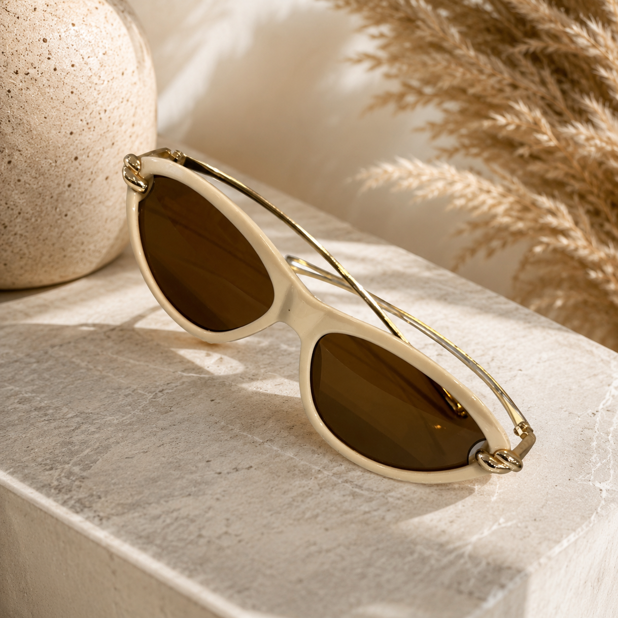 Nyvera Shades