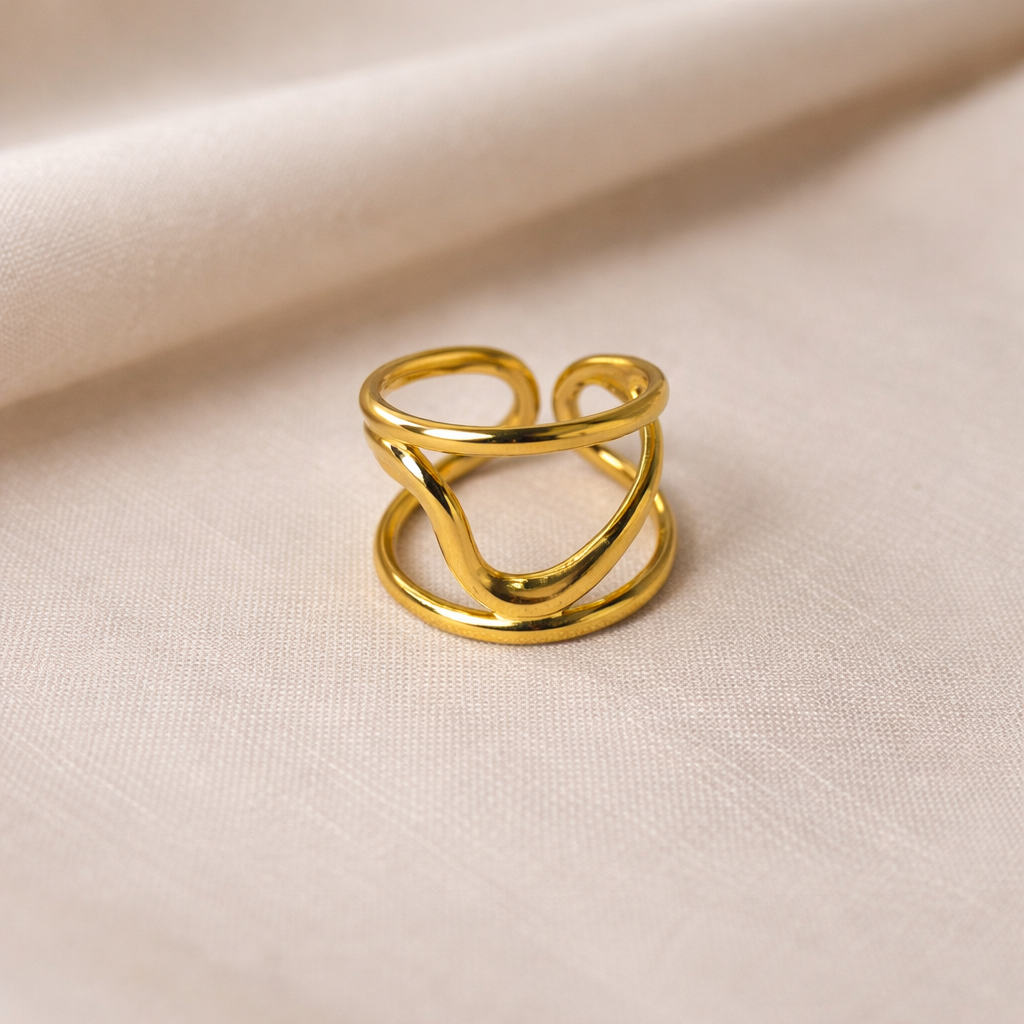 Vaelora Ring