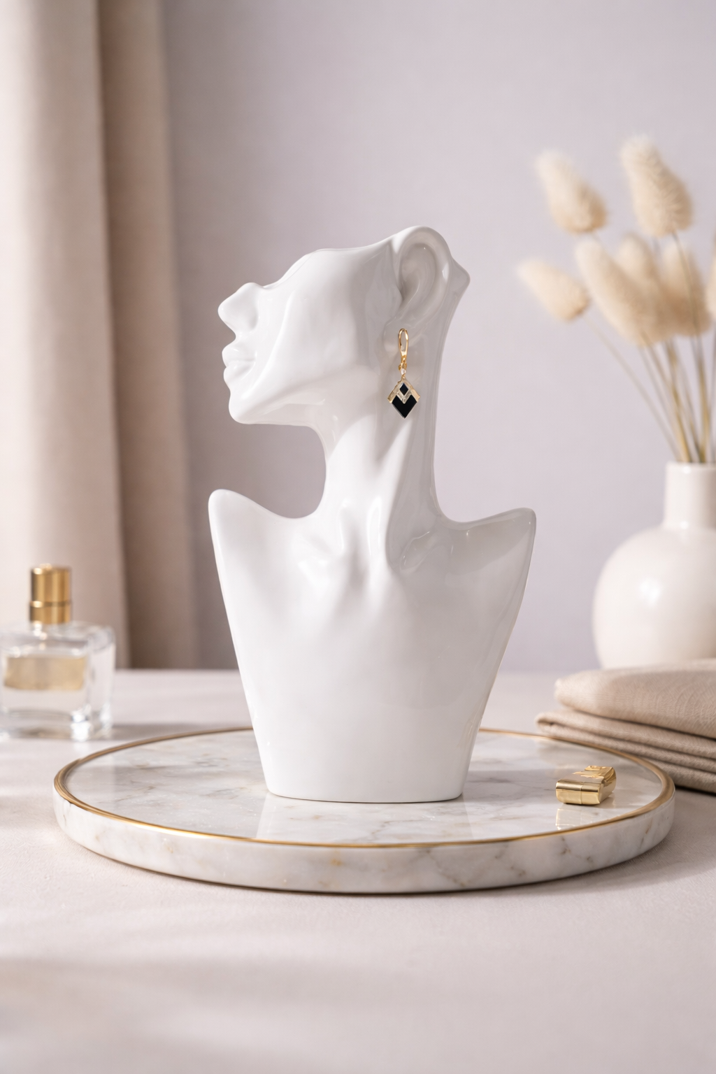 Aiva Ceramic Vase