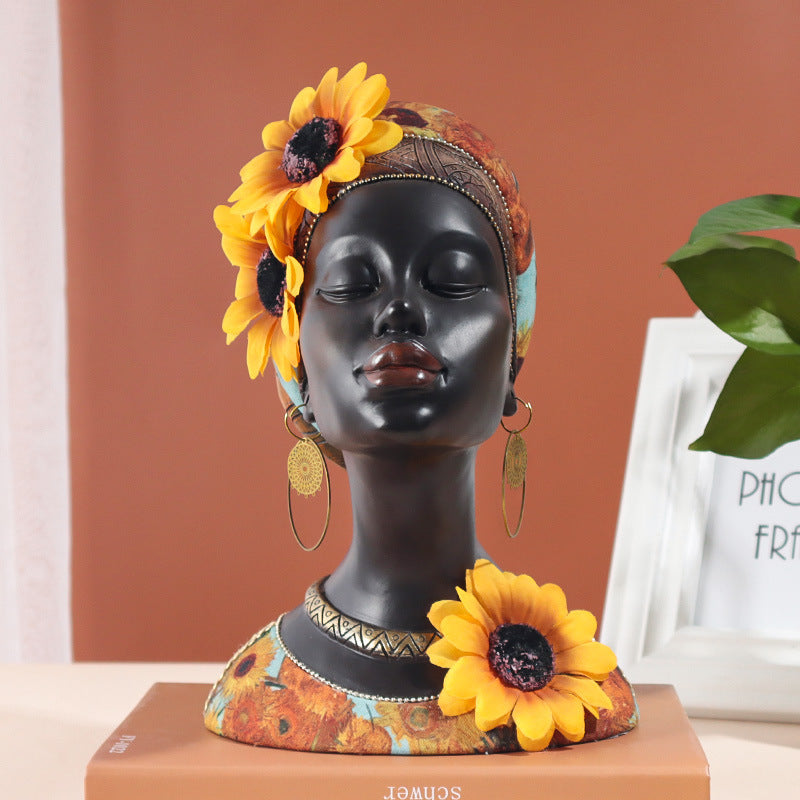 Zarelle Sculpture