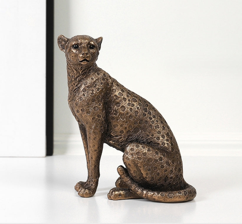 Zavaro Leopard sculpture
