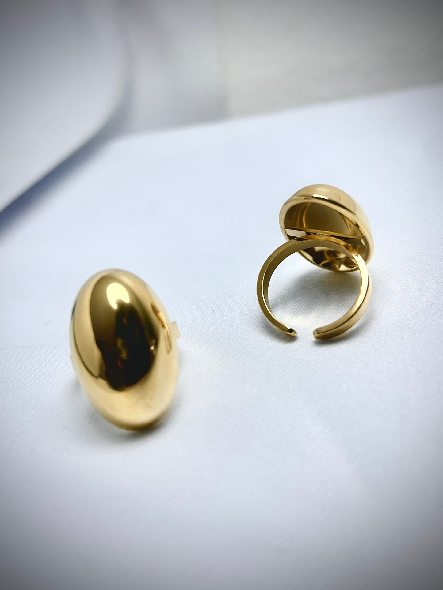 Heliotrope Rings