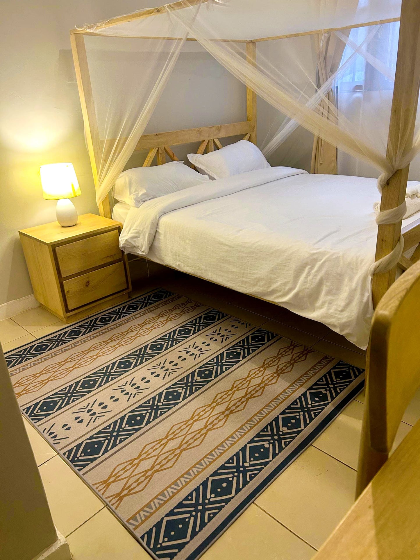 Nuru Carpet