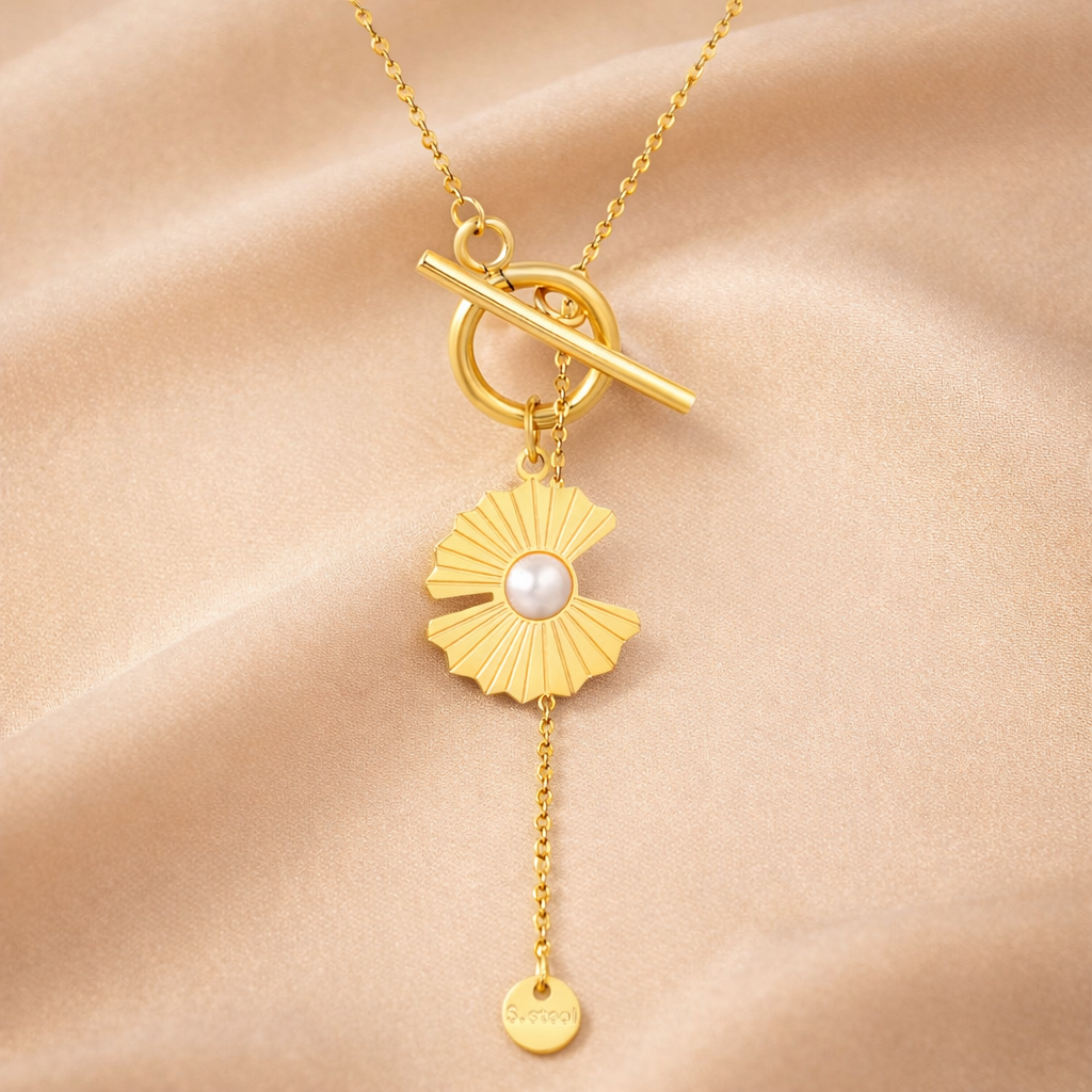 Pearlix Necklace