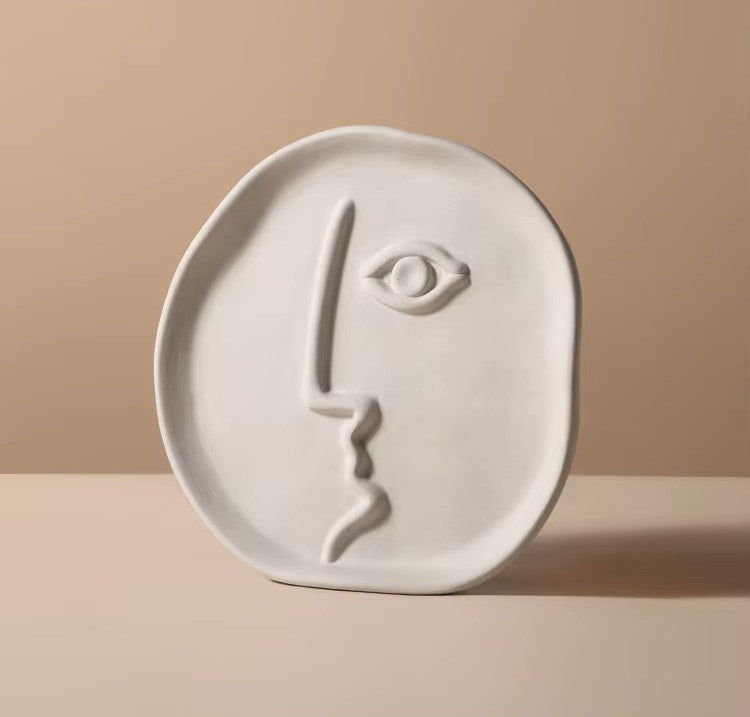 Artena Face Vase