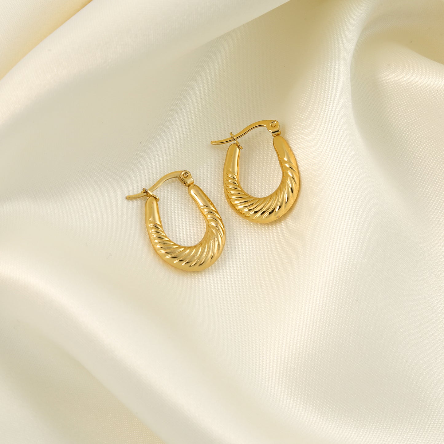 Gildora Earrings
