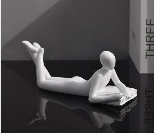 Vyrell Sculpture
