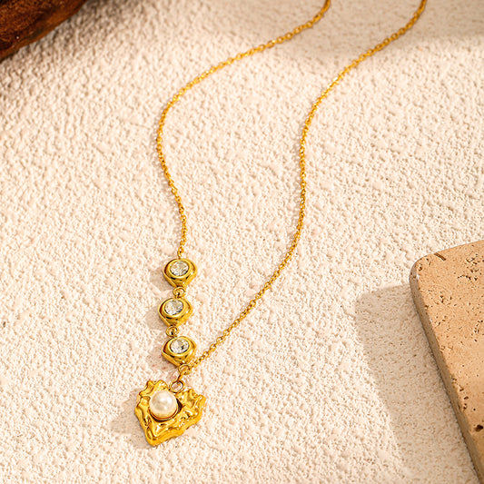 Amorelle Necklace