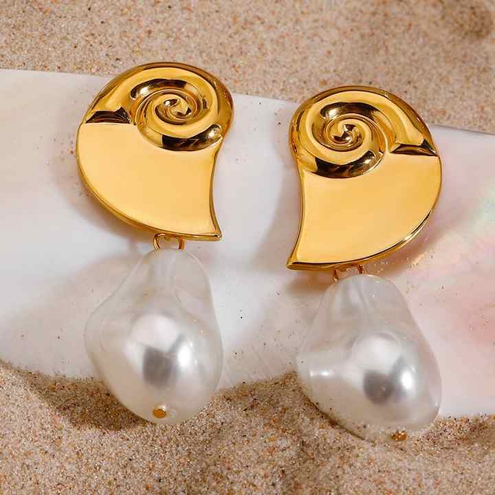 Maréa Pearl Hoops