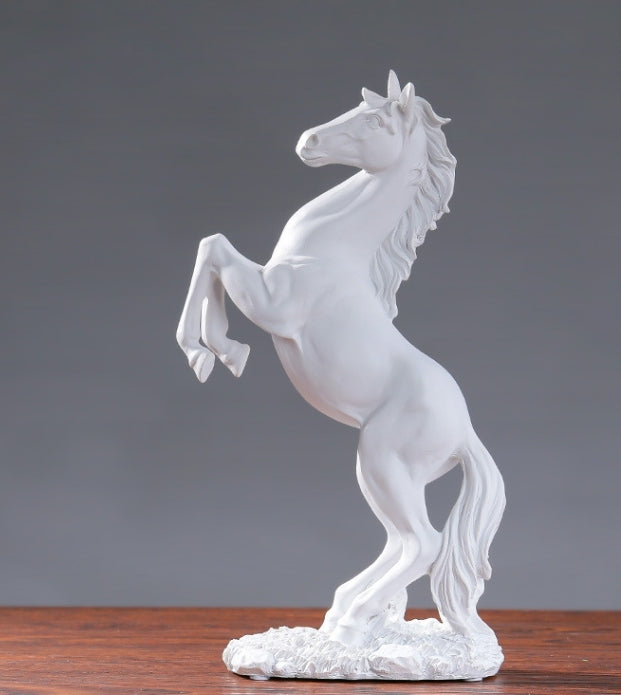 Valdris Sculpture