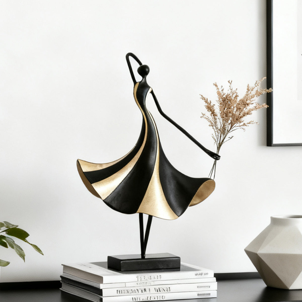 Arabella Sculpture