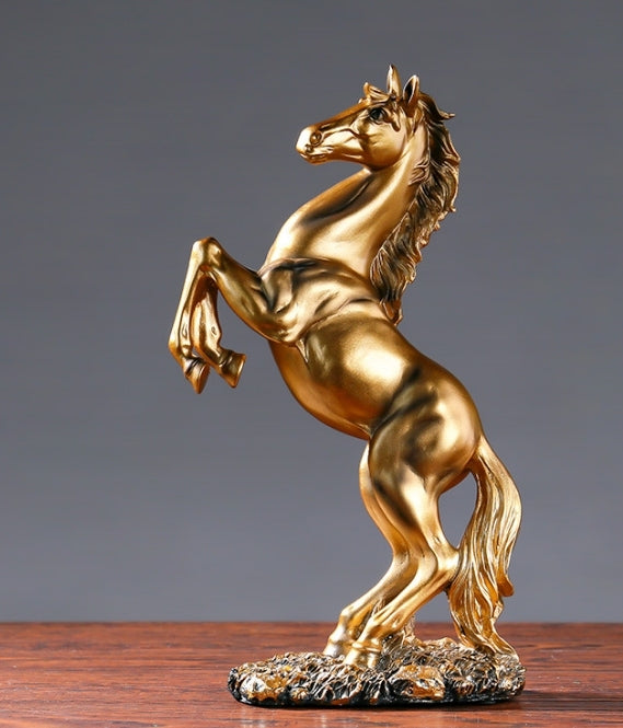 Valdris Sculpture