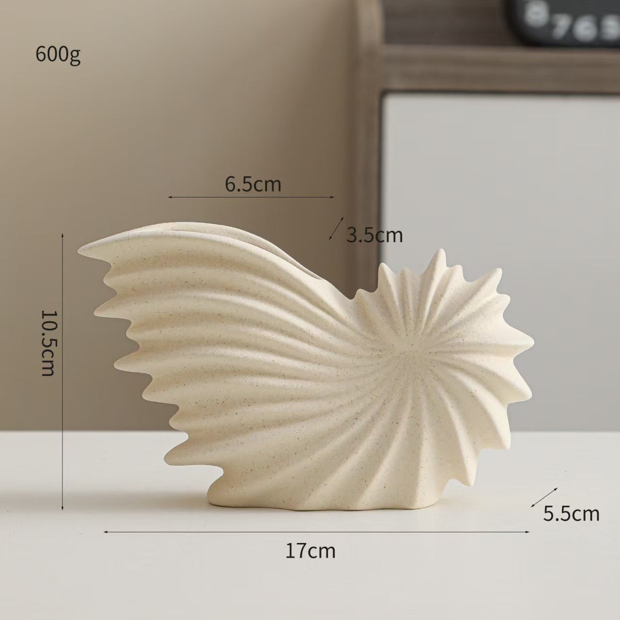 Calista Vase