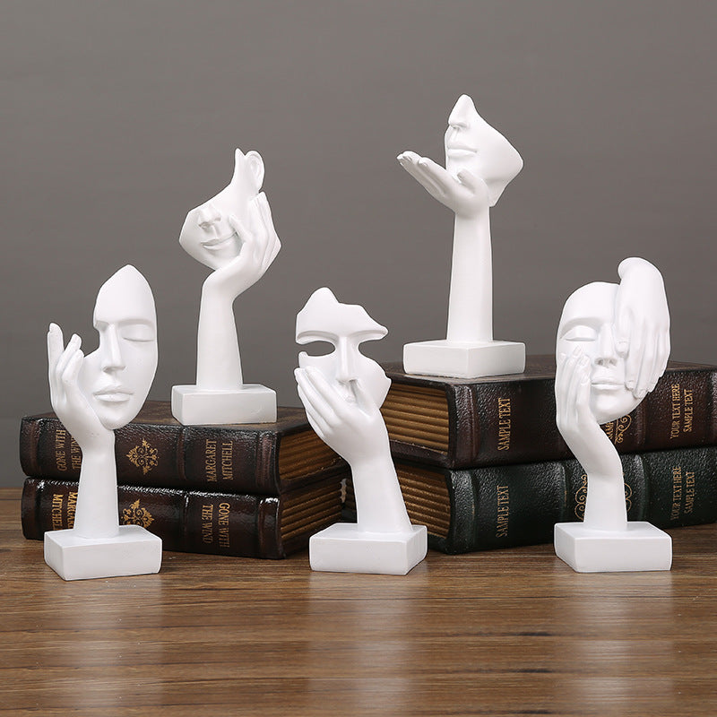 Veyrona Sculpture