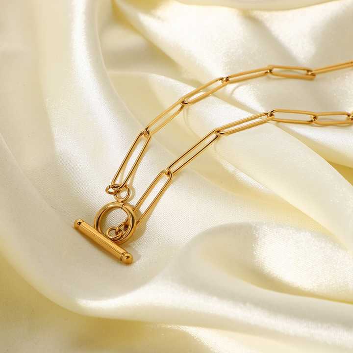 Helia Choker