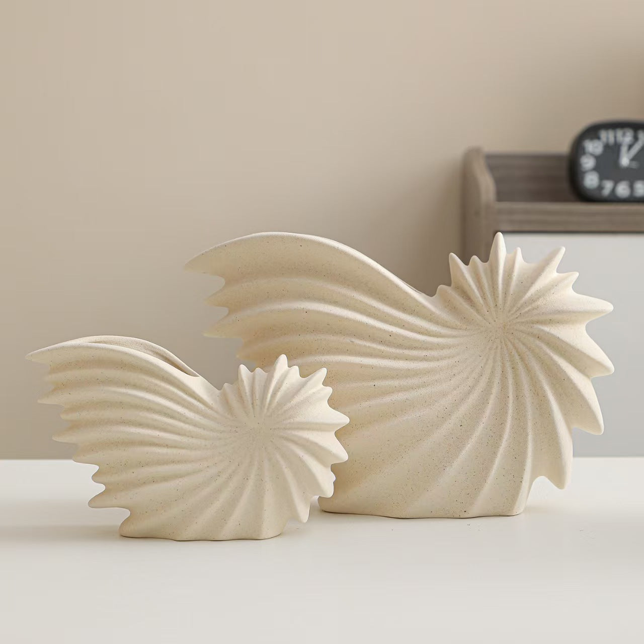 Calista Vase