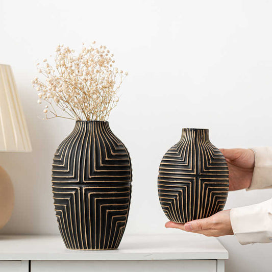 Thalora Grove Vase