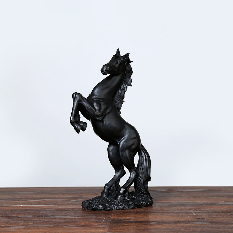 Valdris Sculpture