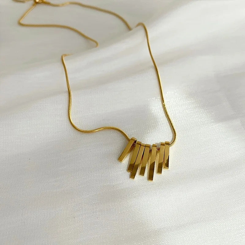 Elarith Necklace