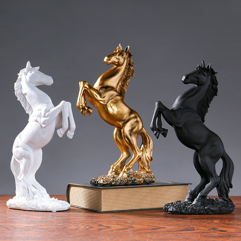 Valdris Sculpture