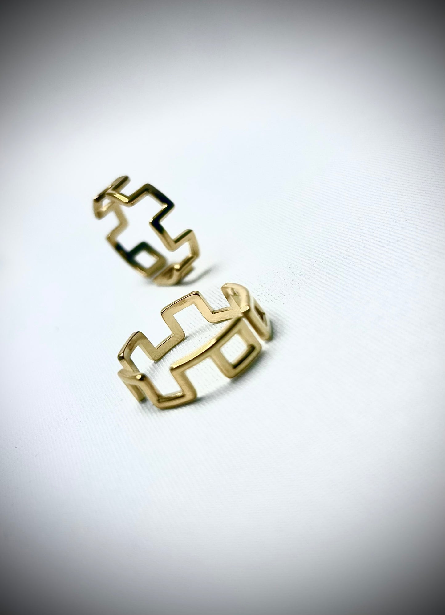 Celosia Rings