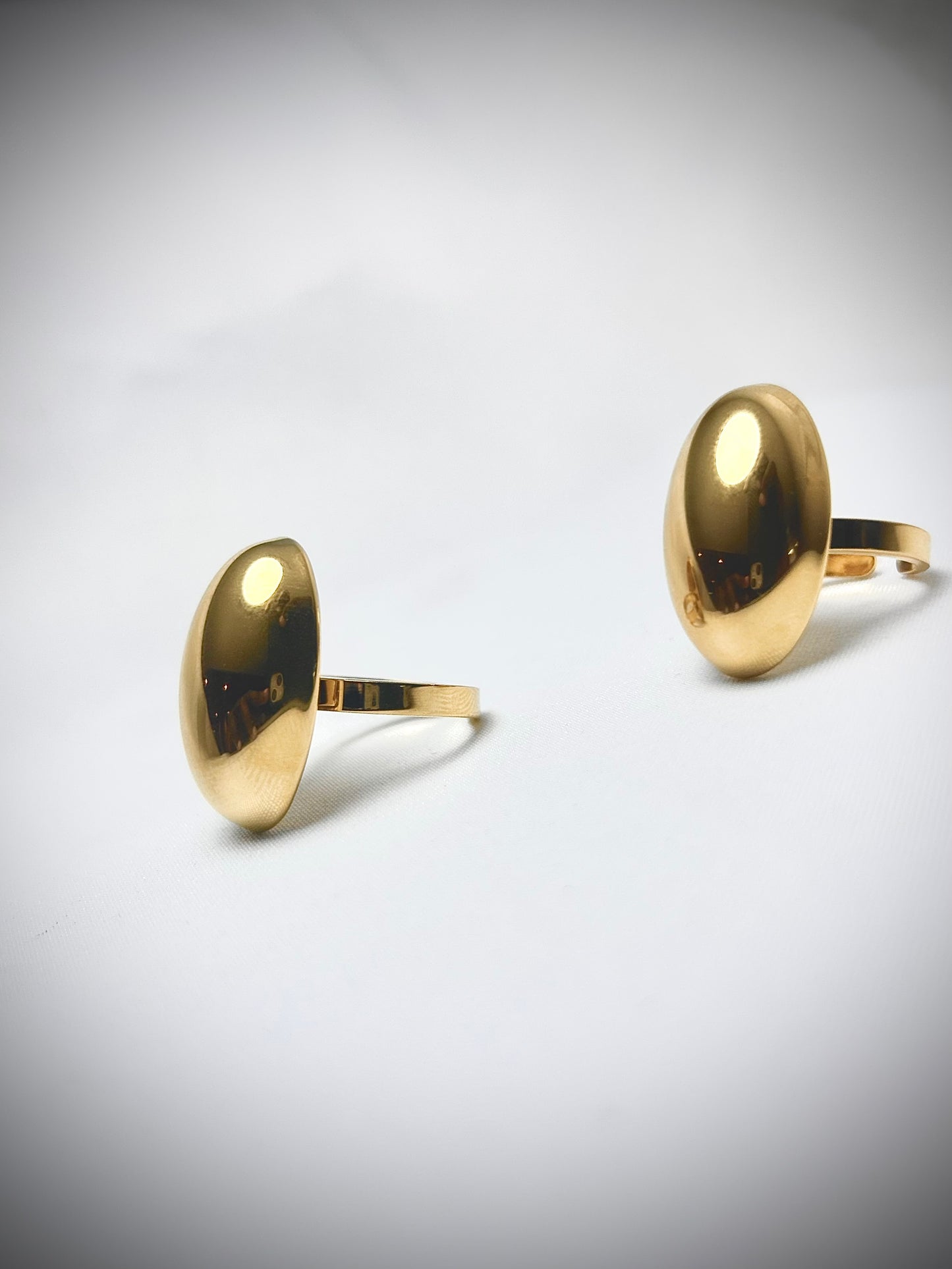 Heliotrope Rings