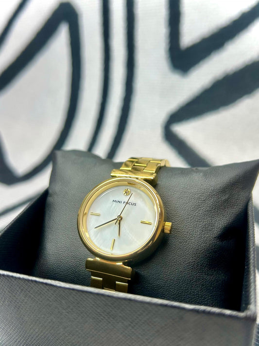 Golden Aurora Watch