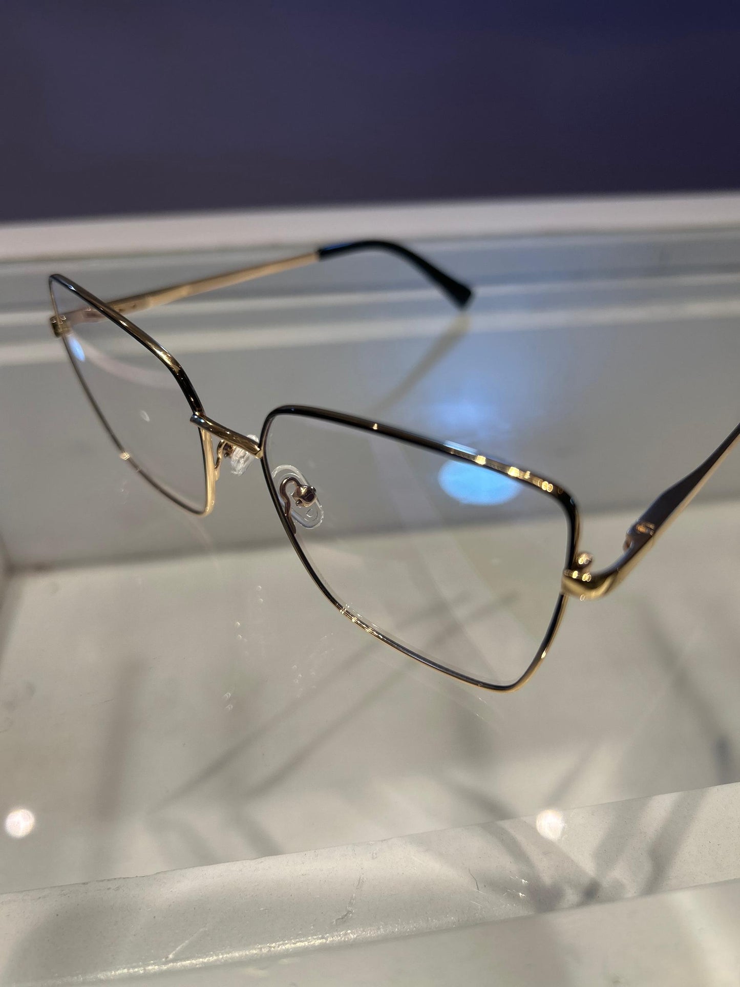 Iris Specs