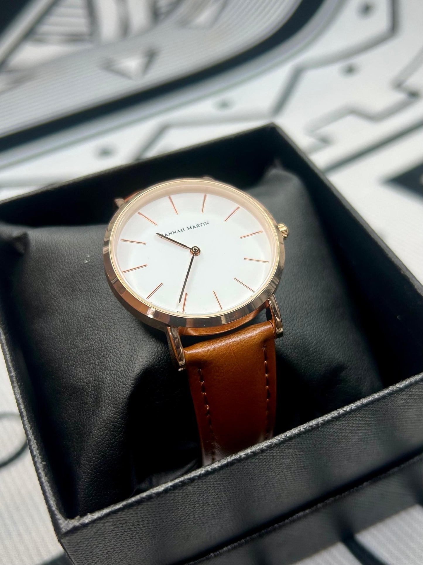 Noiré Watch